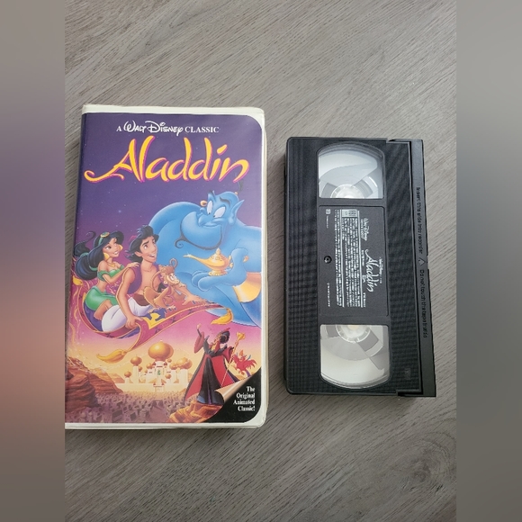 Aladdin Movie VHS - Picture 1 of 1